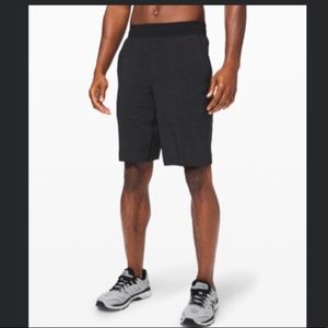 Lululemon T.H.E. Liner-less shirts 11”